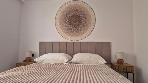 One-Bedroom Deluxe Apartment