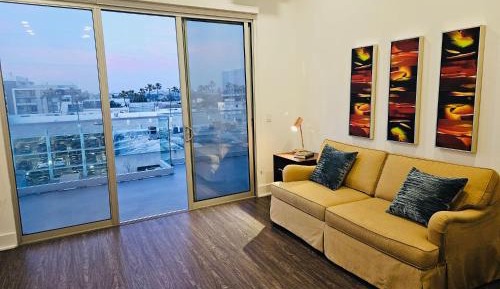 Two-Bedroom Deluxe Apartment