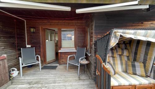 One-Bedroom Apartment with Balcony and Mountain View  