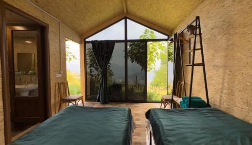 Twin Room with Mountain View