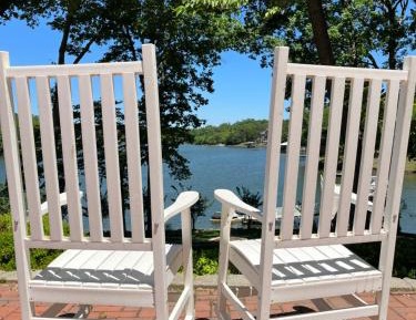 Family Room with Lake View