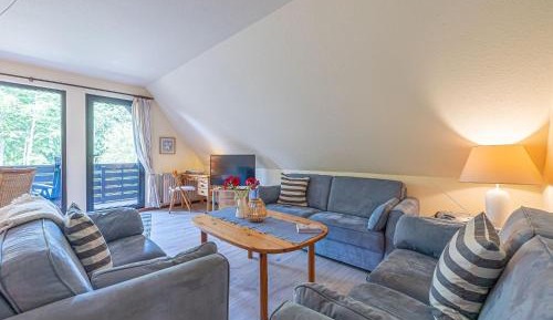 One-Bedroom Apartment with Balcony