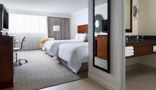 Larger Double Room with Two Double Beds - Hollywood Tower