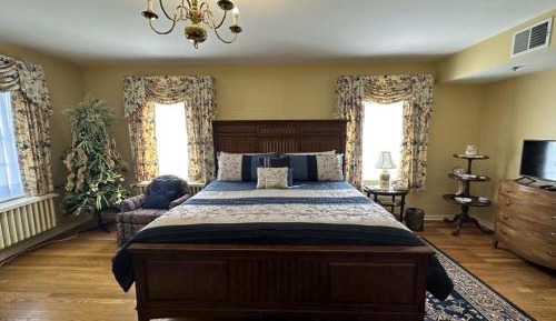 King Suite