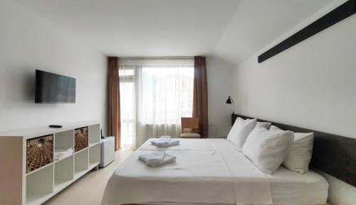 Twin Room with Mountain View