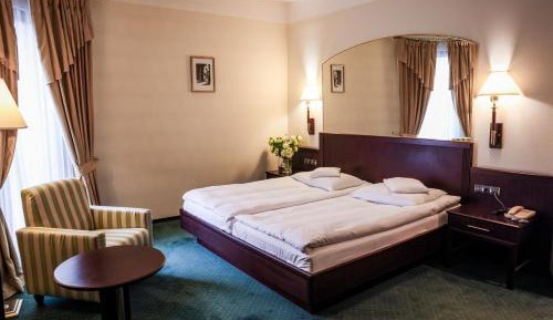 One-Bedroom Suite