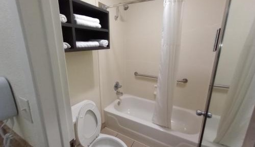Executive Queen Room with Two Queen Beds - Non-Smoking