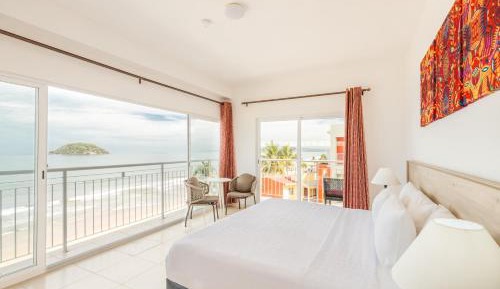 Ocean Front View 1 King Bed