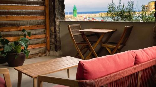 Triple Room with Terrace