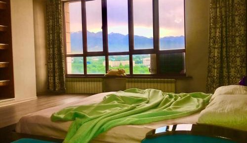One-Bedroom Apartment with Balcony