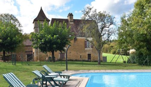 Three-Bedroom Holiday Home 