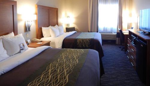 Queen Room with Two Queen Beds - Non-Smoking