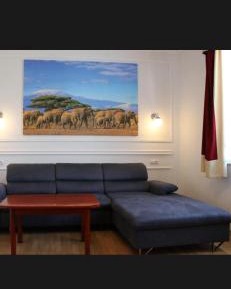 Room #23753807