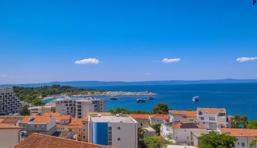 Two-Bedroom Apartment with Sea View