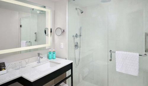 Superior King Room - Renovated
