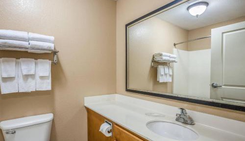 Queen Suite