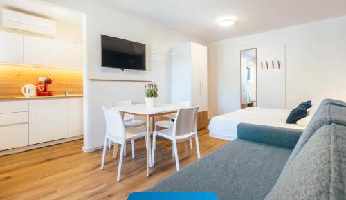 Premium Apartment