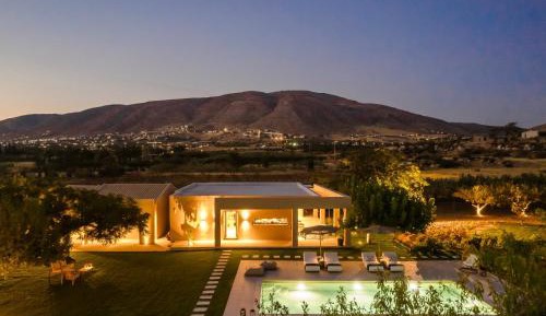 Villa with Private Pool