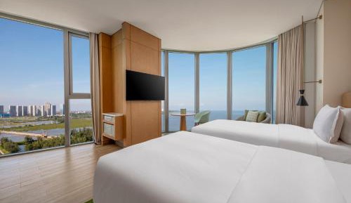 2 Double beds Premium Oceanfront