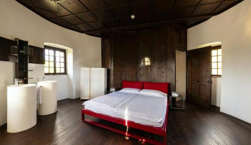 Suite with City View