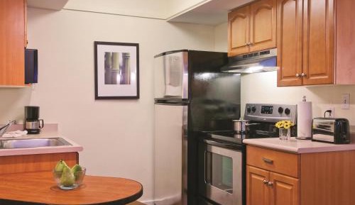 One-Bedroom Suite with Two Double Beds