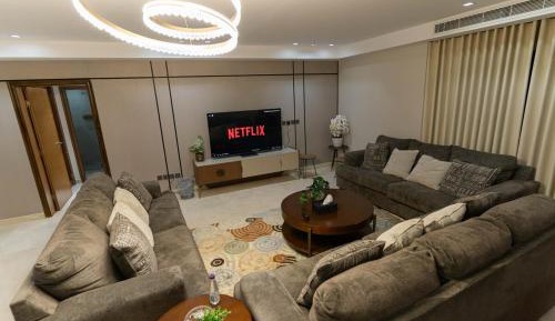 Three-Bedroom Premium Apartment