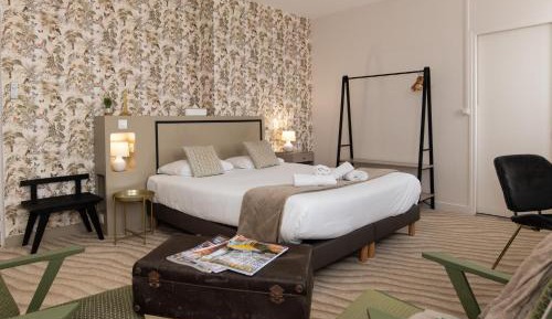 Elegance Double Room