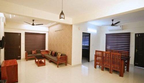 Three-Bedroom Premium Apartment with Balcony