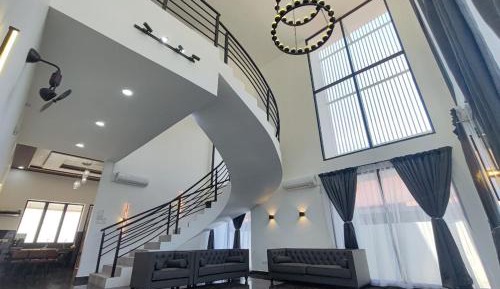 Deluxe Villa