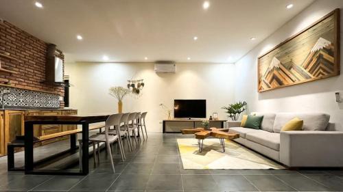 One-Bedroom Villa