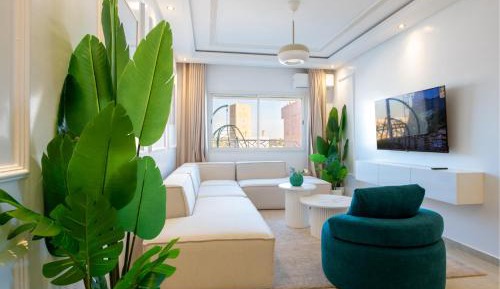 Apartment with City View