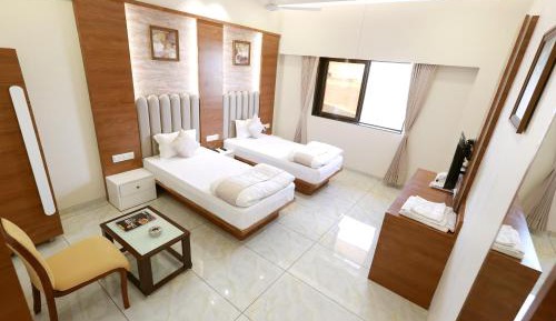 Deluxe Twin Room