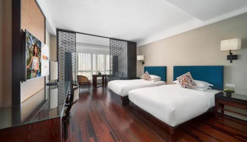 Twin Room with Bathroom