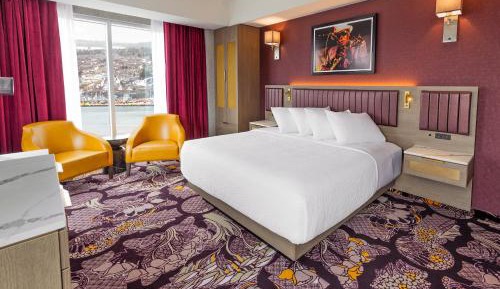 King Room