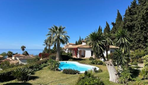 Villa with Sea View