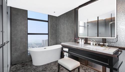 Standard Suite