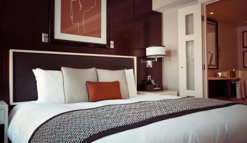 Admiral Suite