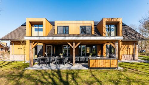 Superior Villa