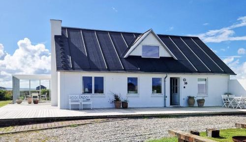 Four-Bedroom Holiday Home