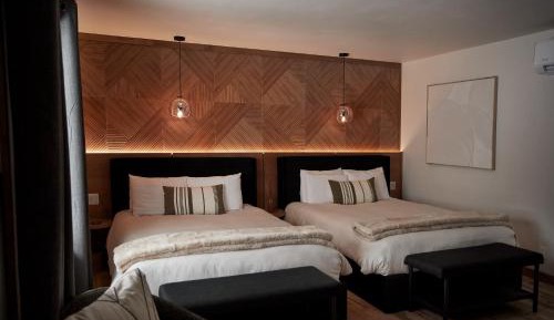 Deluxe Queen Room with Two Queen Beds