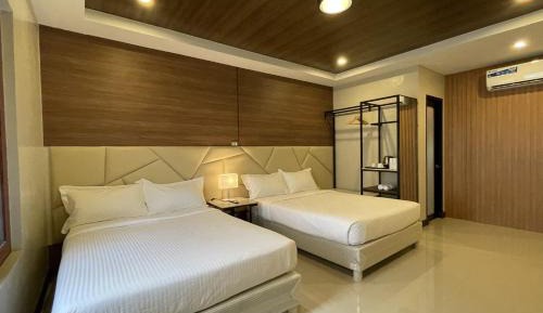 Deluxe Twin Room