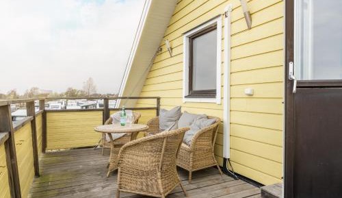 Apartment with View and Balcony