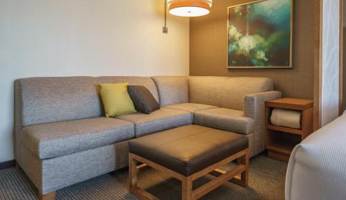 King Room with Sofa Bed - High Floor