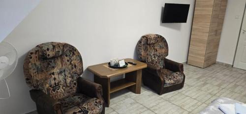 Double Room with Private Bathroom