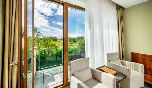 Deluxe Double Room with Balcony