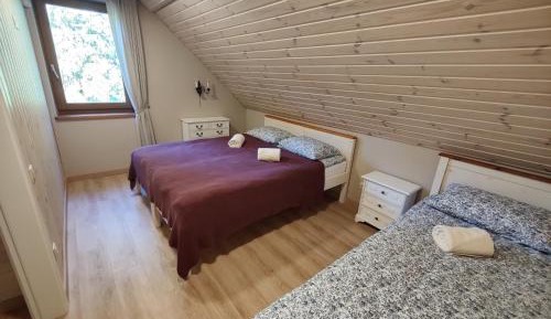 Comfort Triple Room with Shower