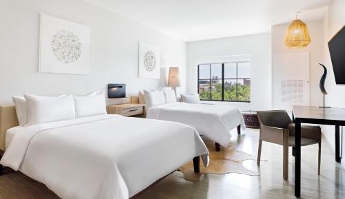 Queen Room with Two Queen Beds - Hearing Accessible