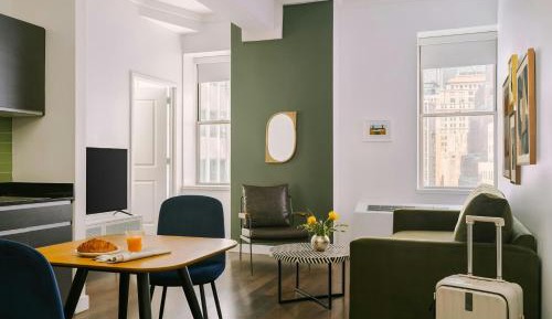 One-Bedroom Apartment with Queen Bed