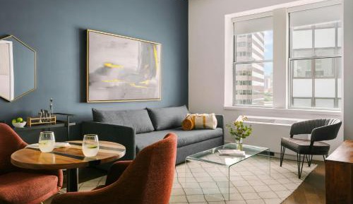 One-Bedroom Superior Apartment with Queen and Sofa Bed
