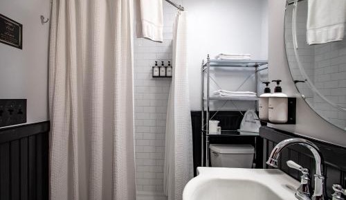 Double Room with Shared Bathroom